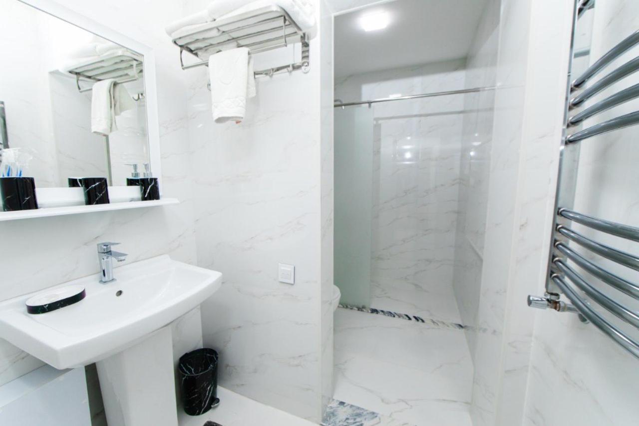 Alfa Hotel Баку Экстерьер фото